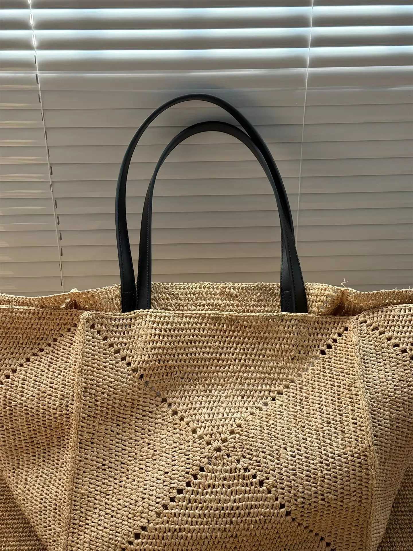 Oversized large Raffia straw tote bag women handmade summer beach woven handbag natrual 2026 spring new C260327