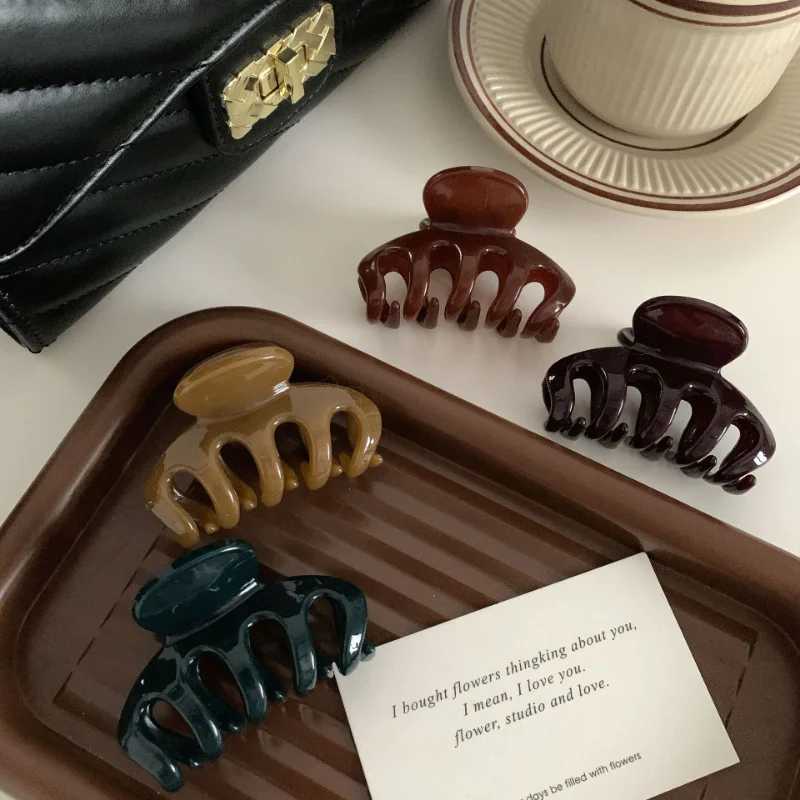 Fashion Women Hair Claw Elegant Colorful Solid Color Claw Clip Girls Hair Barrettes 7cm Hair Clips Hair Accessories 2022 New H260328