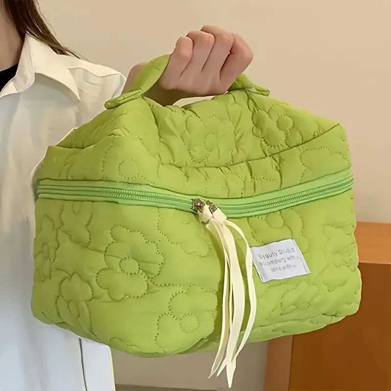 Women Portable Large Capacity Makeup Bag Travel Toiletry Cosmetic Bag Girls Skincare Makeup Brushes Storage Bag D260328