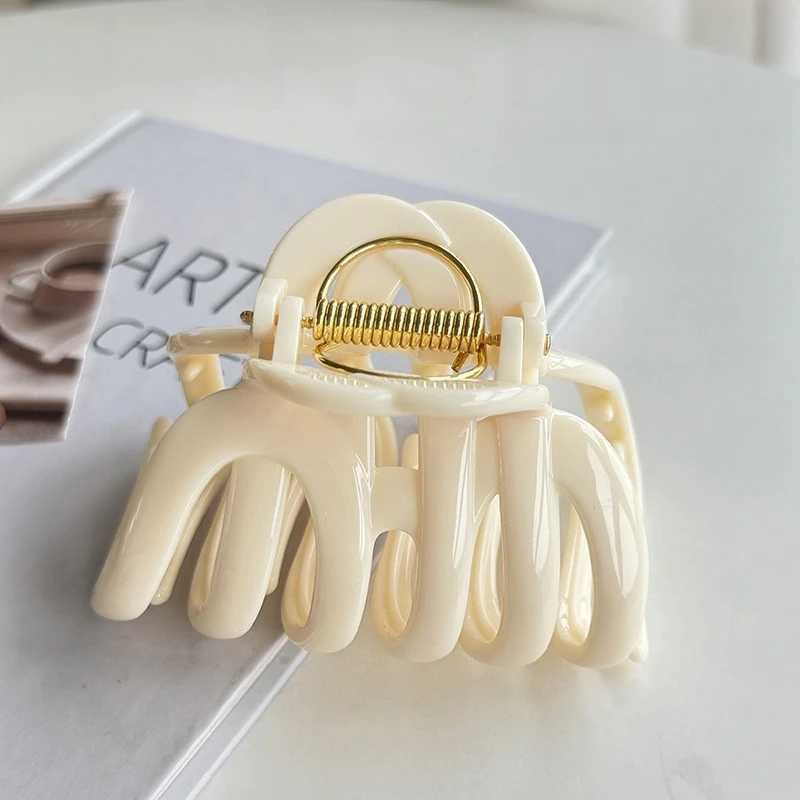 French Large Hollow Out Hair Claw Clips Crab Clamps Women Girls Ponytail Big Acrylic Hair Barrettes Hairpin Hair Accessories Fas H260328