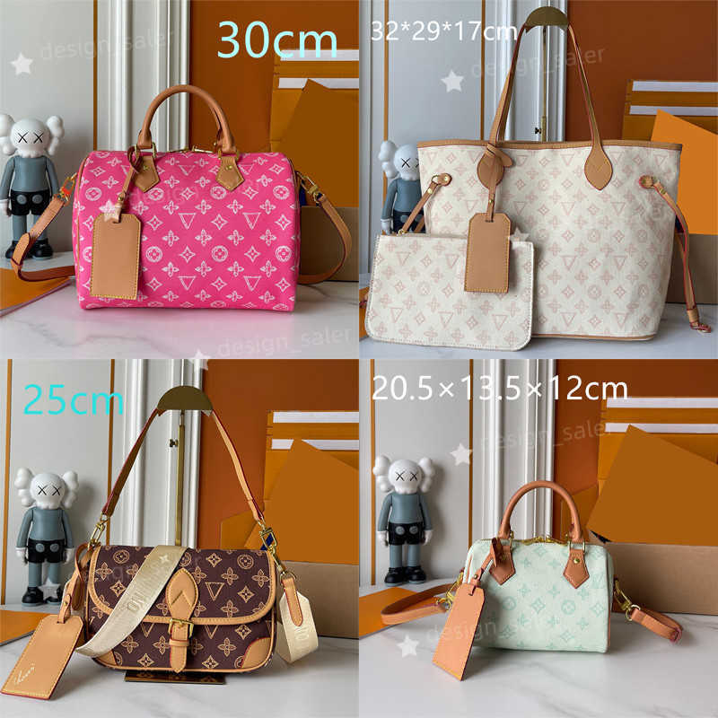 Evening Bags Designer Monogram Womens Shoulder bag Luxury Canvas Pillow handbag Purse 130th Anniversary Edition Cross body bag Colorful Fashion Shell bag Tote Bag