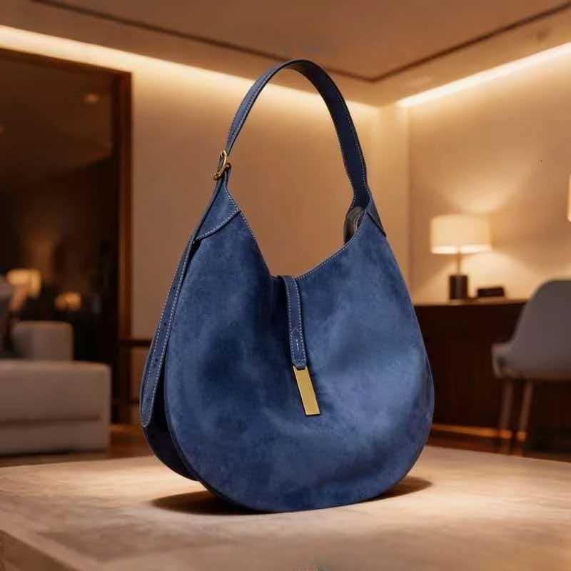 New Suede Vintage Women Shoulder Bag Luxury Women Bags Ladies Large Capacity Tote Underarm Bag Large Capacity Tote Bag C260327