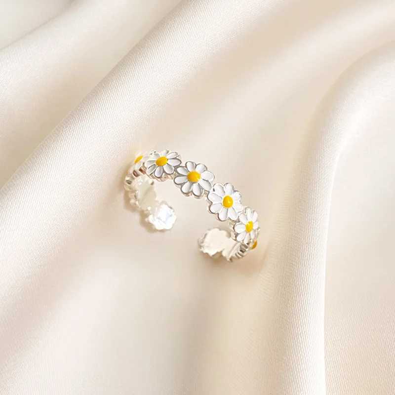 REETI 925 Sterling Silver Daisy flower Ring For Women Jewelry Adjustable Open Ring For Party Birthday Gift H260328