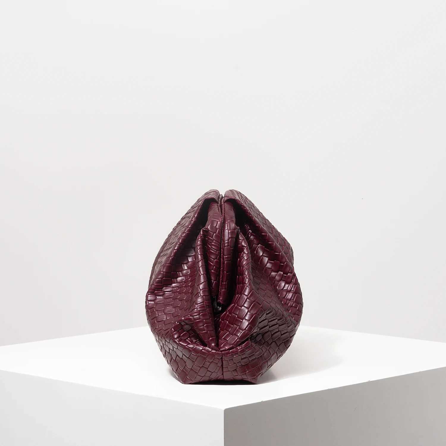 Vintage Artificial Leather Woven Pattern Clutch BagBurgundy BagFormal Dresses for WomenLarge Capacity Women Purse C260327