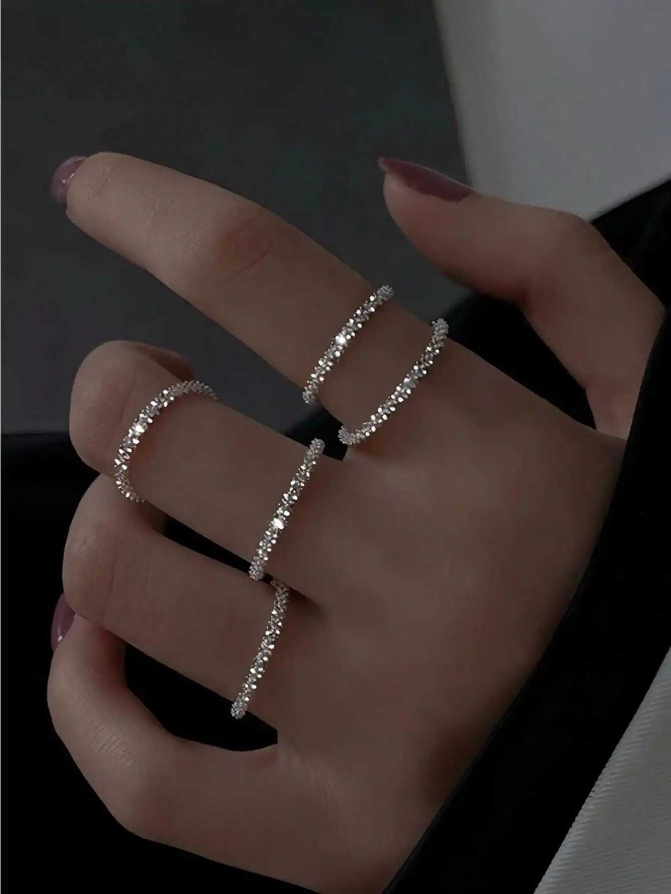 Sparkling Gypsophila Single Ring Womens Sterling Silver Ring Niche Design Closed Stacked Super Flash Chain Ring H260328