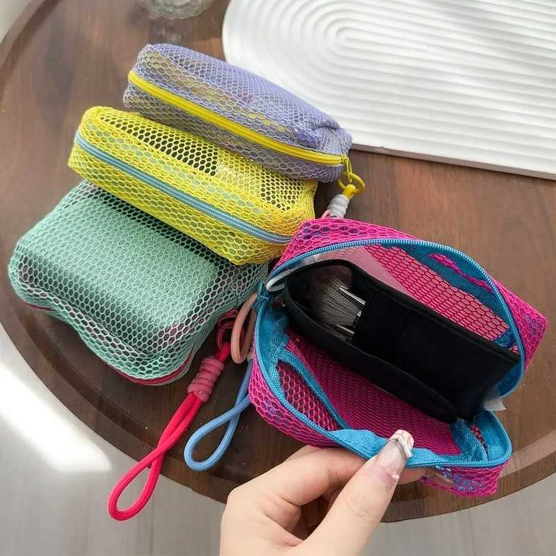 2025 Korean Lightweight Mesh Cosmetic Bag Portable Square Cosmetic Storage Bag with Zipper Multi-purpose Sundries Storage Bag D260328