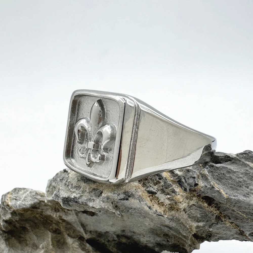 New Iris Flower Solid Ring 316L Stainless Steel Jewelry Punk Polishing Spear Ring Size 6-12 H260328