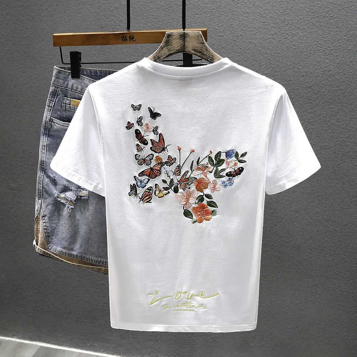 2025 Summer New Chinese Style Butterfly Embroidered Short-sleeved T-shirt Men Loose Casual Top C260326