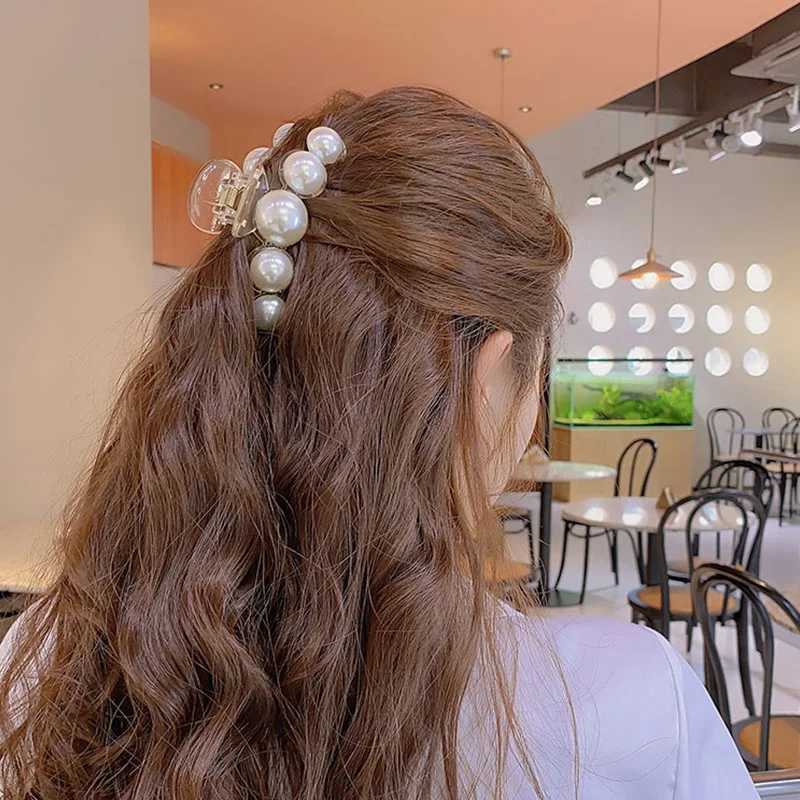 Simple Temperament Pearl Hair Clip for Woman Korean Style Shark Clip Fashion Girls Ponytail Clip H260328