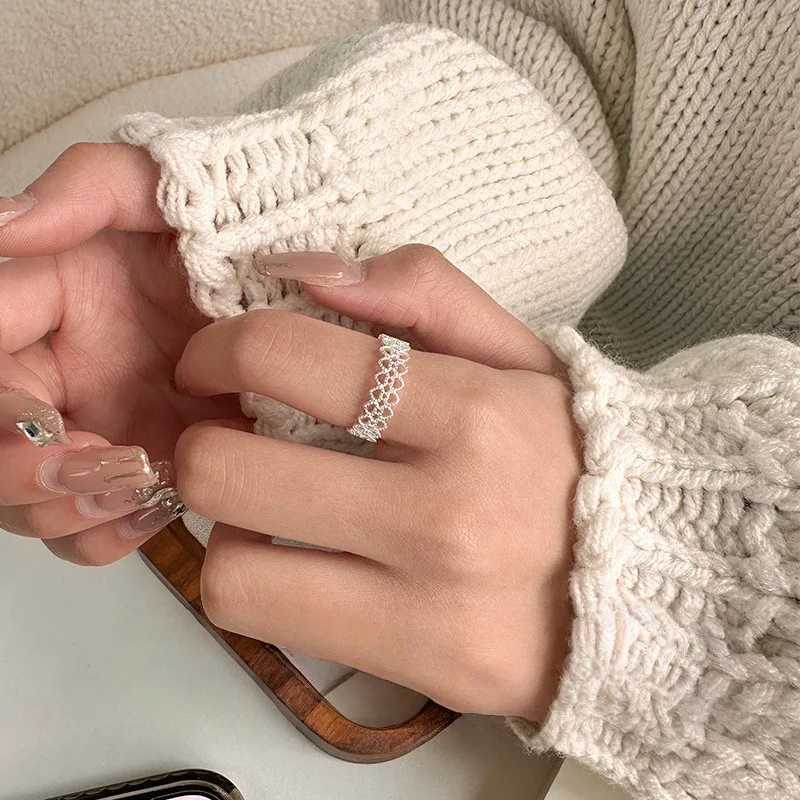 New Hollowed Out Lace Heart 925 Sterling Silver Simple Personality Opening Rings JZ262 H260328