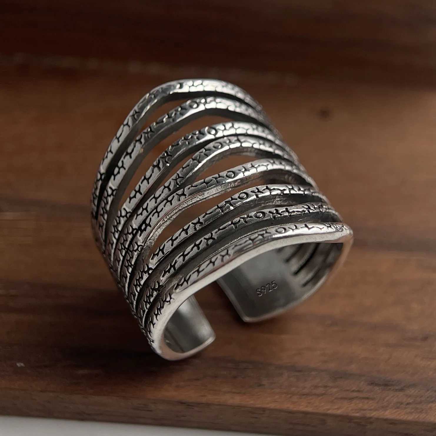 925 Sterling Silver Rings for Women Couple Minimalist Handmade Simple Wide Retro Red Ring Set Party Jewelry Gift Prevent Allergy H260328