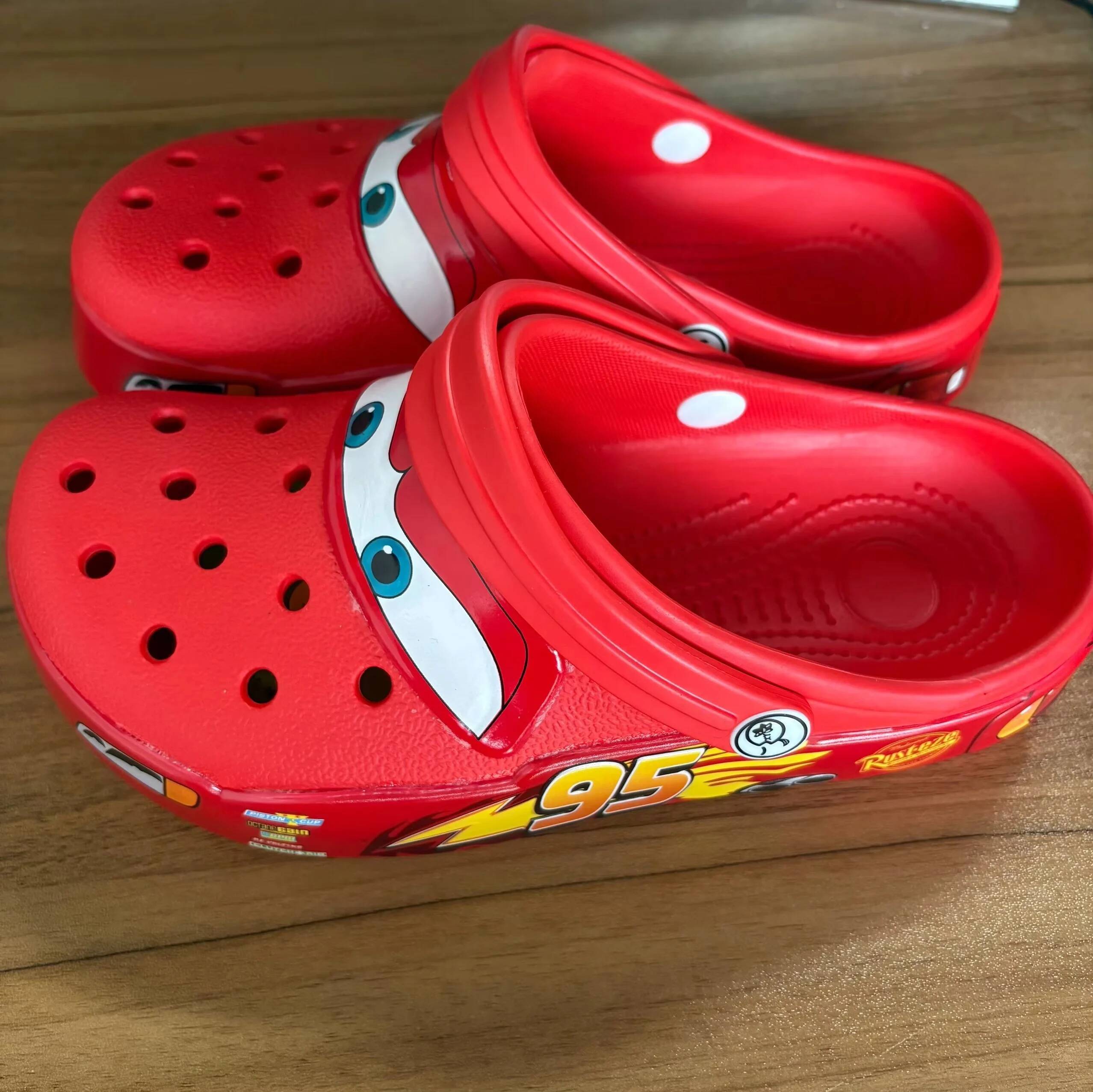 Designer Disney Mcqueens Pixar Cars Cartoon Kawaii Waterproof Breathable Eva Slippers For Adults Solid Outdoor Sandals With Holes Casual Shoes Luxury