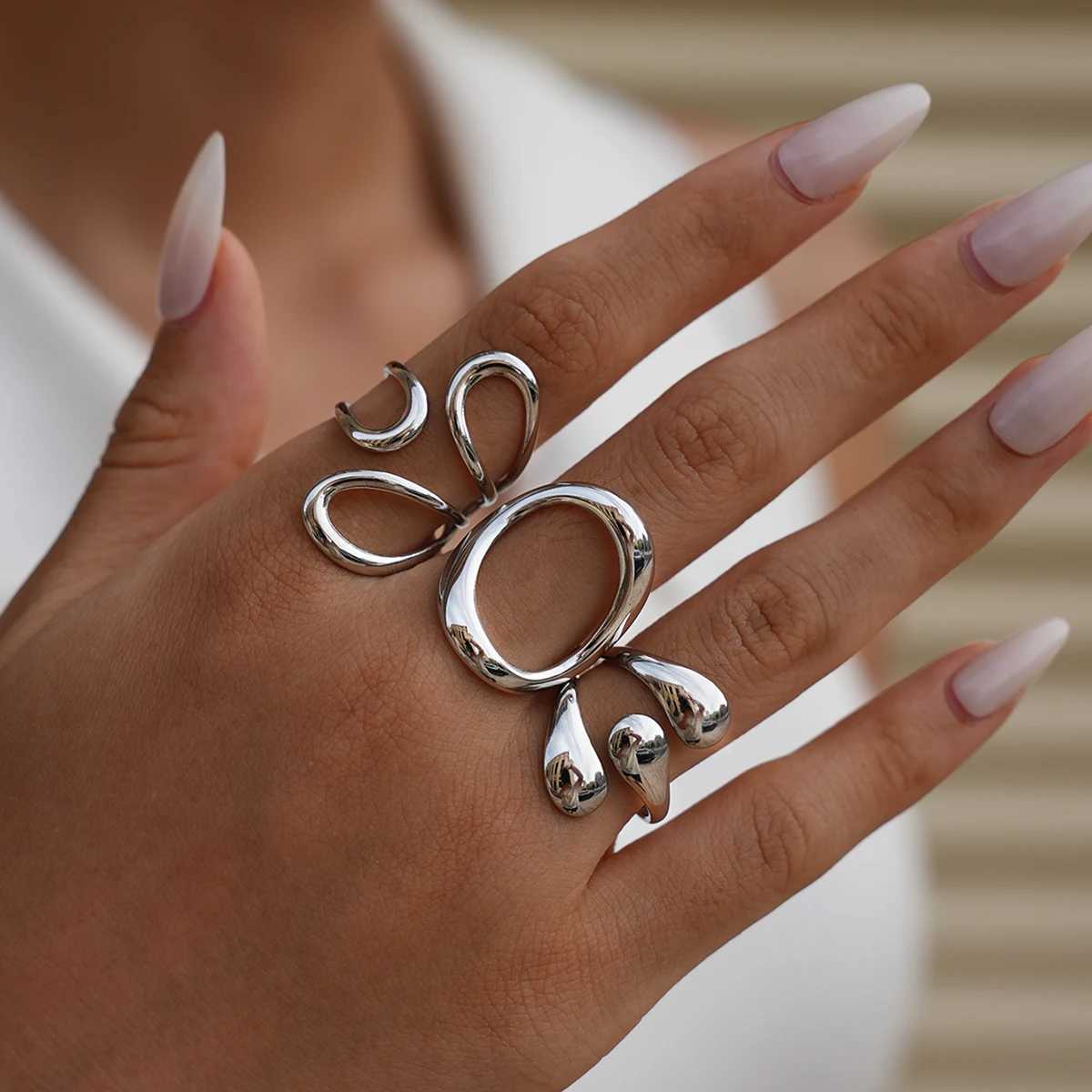 Womens Western Jewelry Ring Set Round Openwork Fashion High Jewelry Adjustable Holiday Gift Vacation 18 Gold Plated jewelry H260328