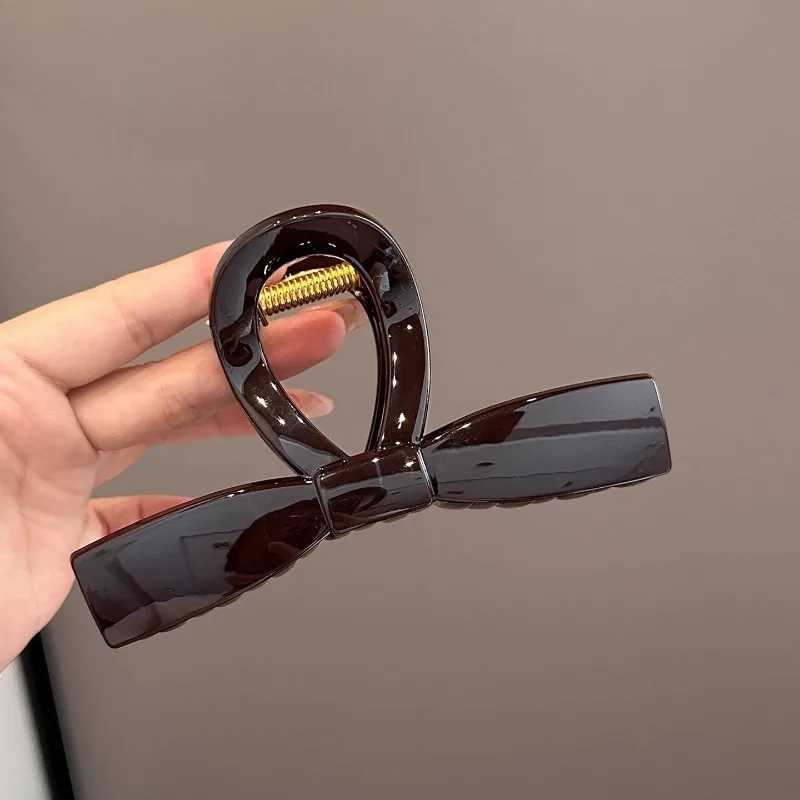 1 piece of retro coffee colored bow cliplarge hair clipshiny plastic disc hair clipsimple and elegant womens headwear H260328