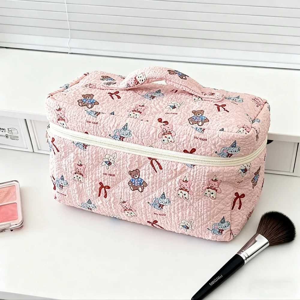 Makeup and Cosmetics Organizer Pink Pouch Womens Necessaire Large Woman Bags Makeup Pouch Large Capacity Travel Organizer Bags D260328