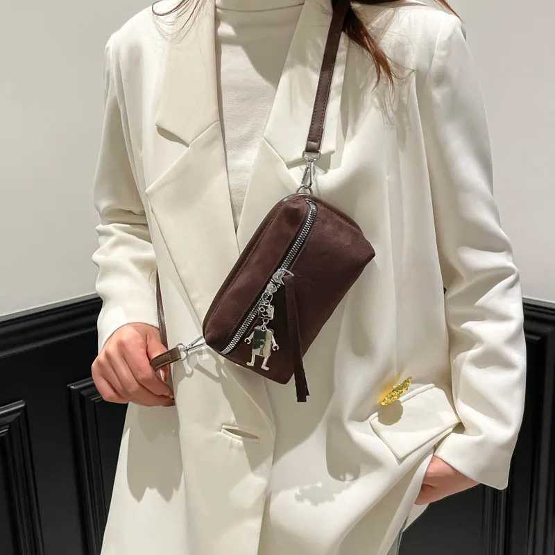 New Korean Style Crossbody Bag Soft Faux Leather Shoulder Bag with Double Zipper Comfortable and Versatile Texture Luxury Bag C260327