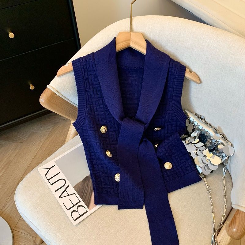 Luxury Brand Designer Clothes White V-Neck Halter Neck Sleeveless T-Shirt For Women, 2026 New Summer Korean Style, Unique And Beautiful Top