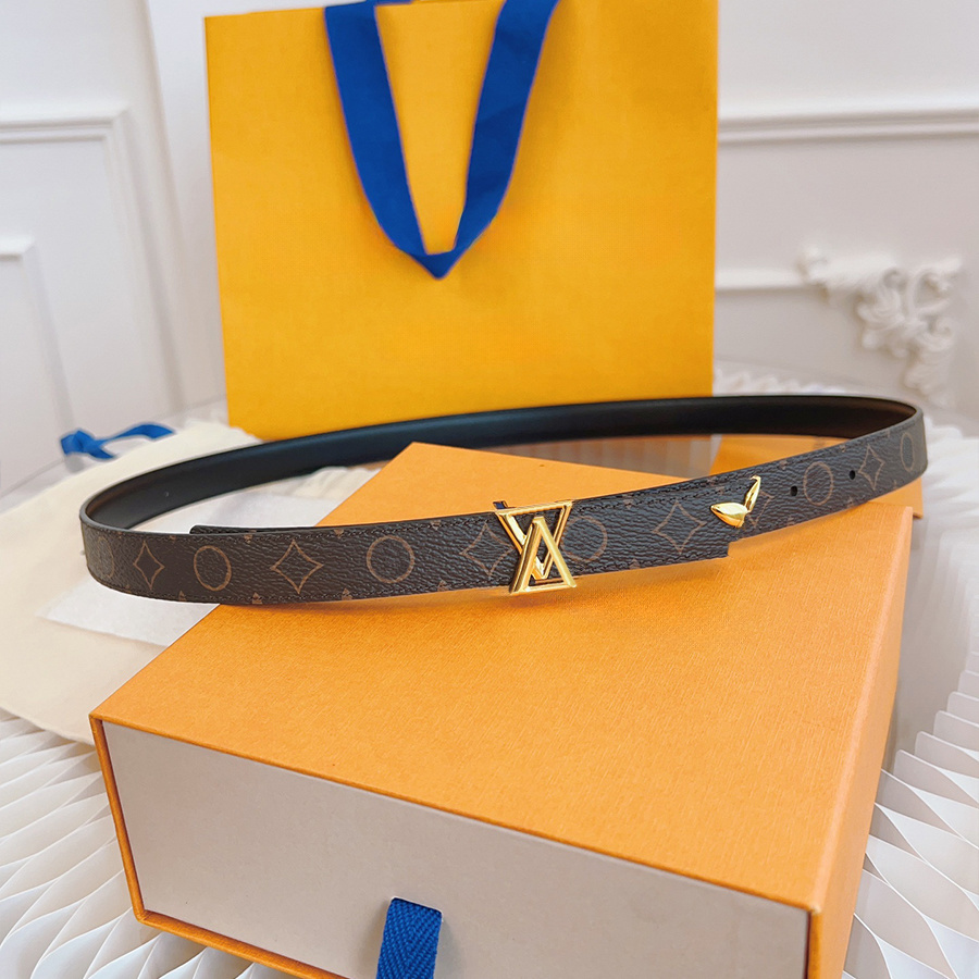 Designer Belt Womens Belts Genuine Leather Belt Letter Mens Classic Flower Belt Luxury Belt Gold Silver Smooth Buckle Luxury Belt Width 2cm 2.5cm 3cm