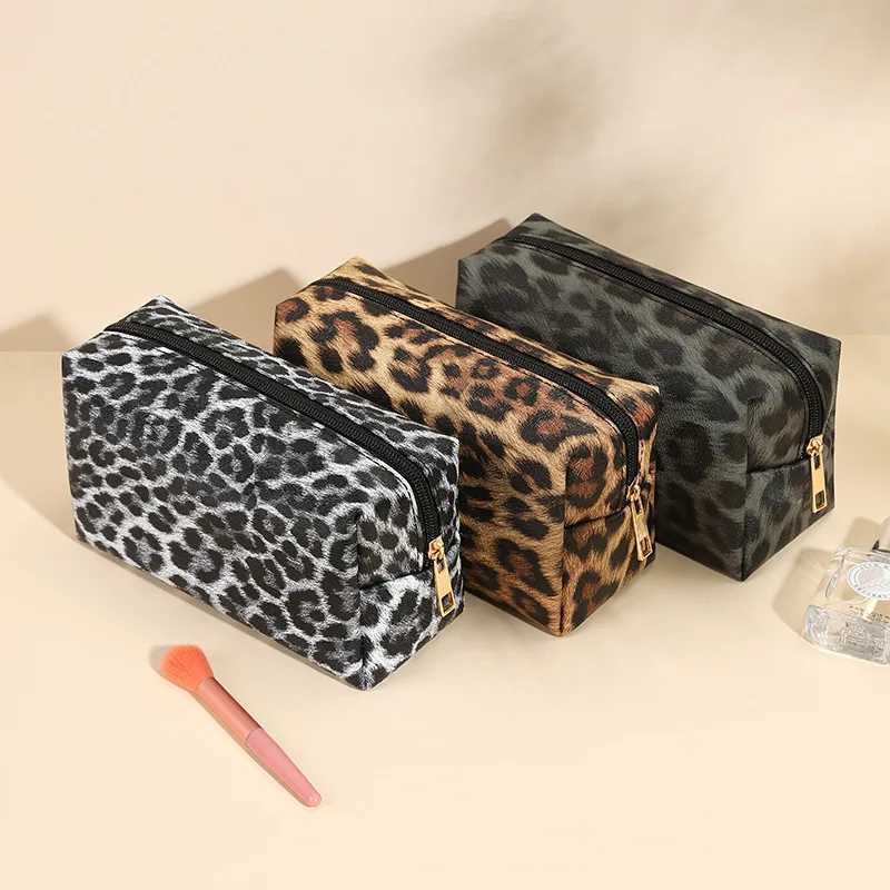 Travel PU Makeup Bag Womens Leopard Large Capacity Portable Zippe Storage Bag Purses Bathroom Washbag Cosmetic Bag D260328