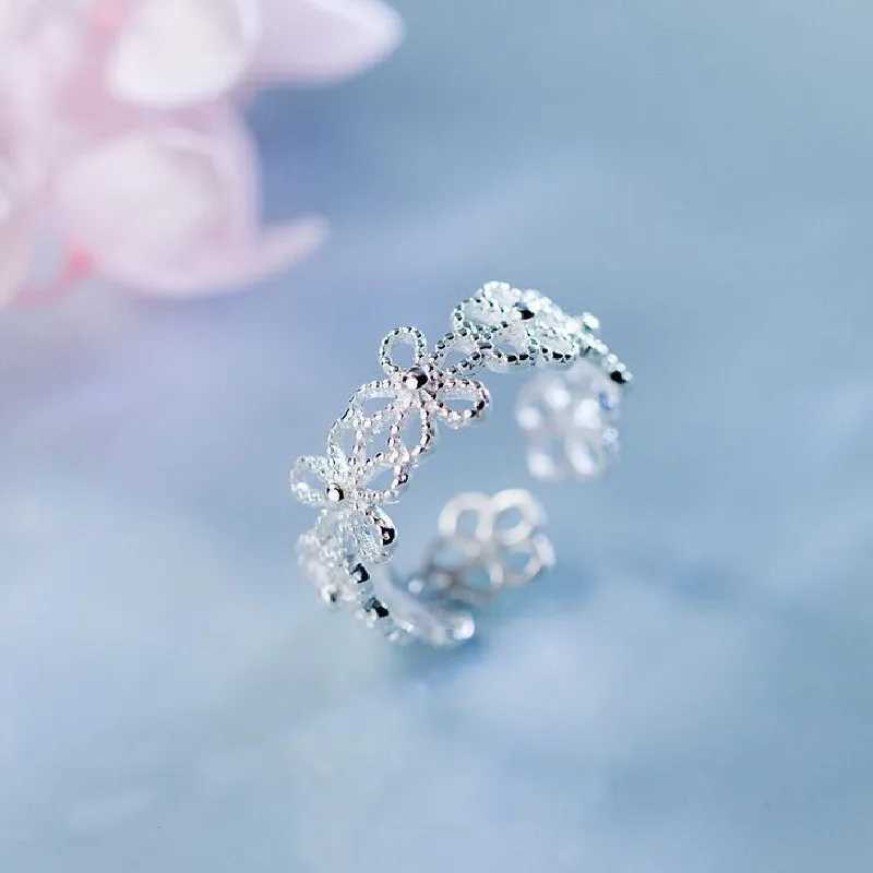 New in 925 Sterling Silver Hollow Flower Adjustable Rings For Women Engagement Ladies Rings Vintage Luxury Jewelry Jewellery H260328