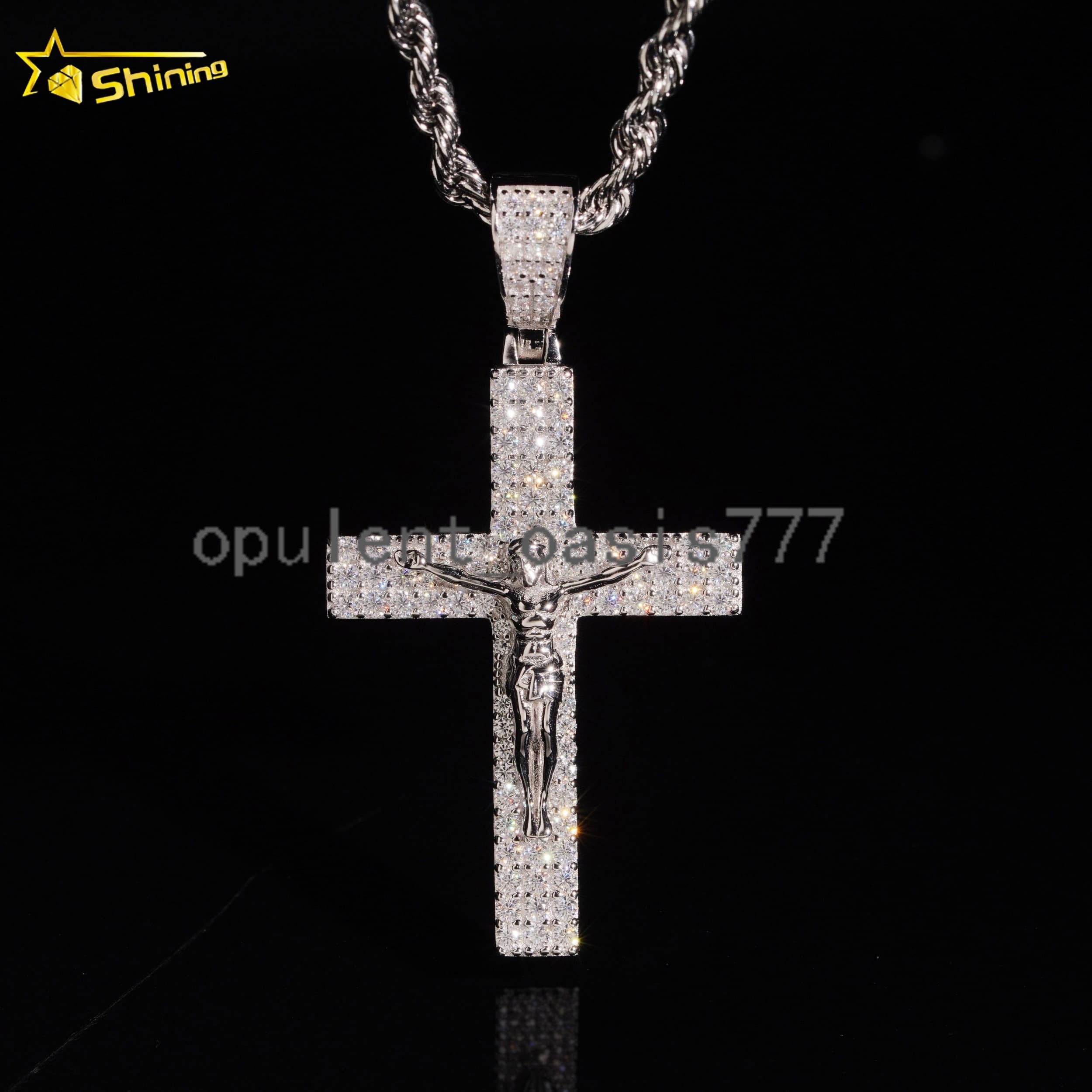 New Design Fully Iced Out MoissaniteJesus Pendant Hip Hop Jewelry Men Women 925 Silver Moissanite Cross Pendant Charms