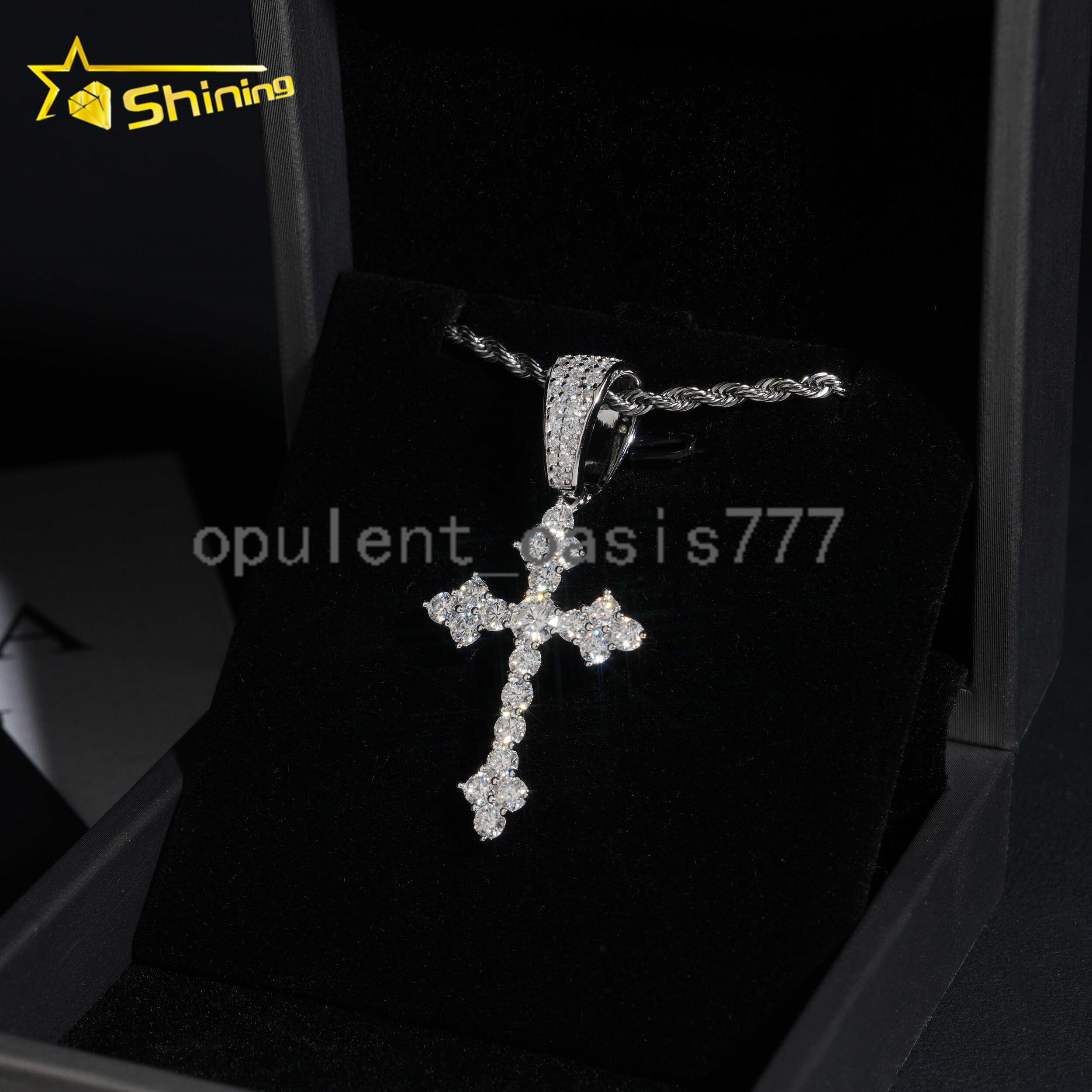 USA Local Stock Fast Shipping Cross Charm Gold Plated 925 Sterling Silver Moissanite Hip Hop Iced Out Design Sparkling Pendant