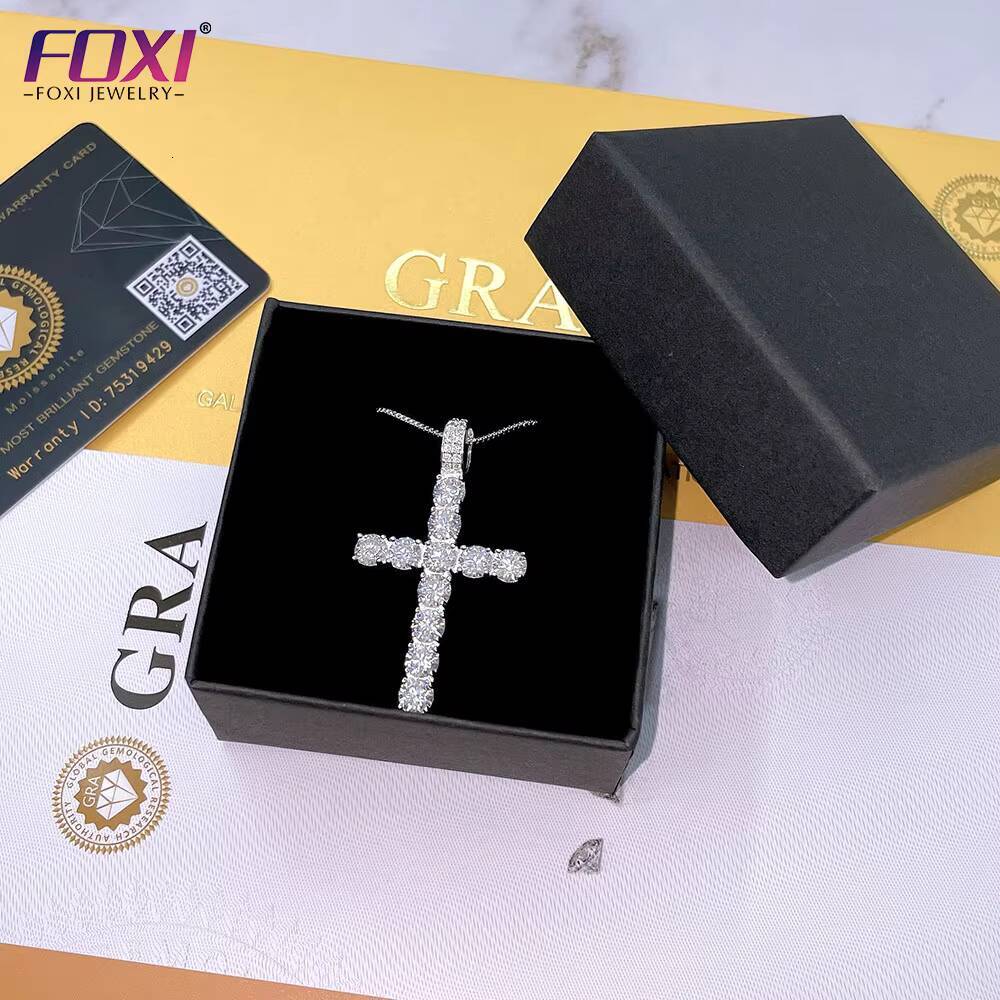 Hip Hop Rapper Mens Jewelry Bling Iced Out D Color Moissanite Cross Pendant 925 Silver 5mm Big Diamond Cross Charm Pendant Gra