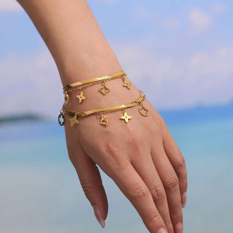 Women's Designer Necklace & Bracelet Set: Double-sided Hollow Flower Four-leaf Clover Pendant Double-layered Collarbone Chain Anklet, Daily Vinta