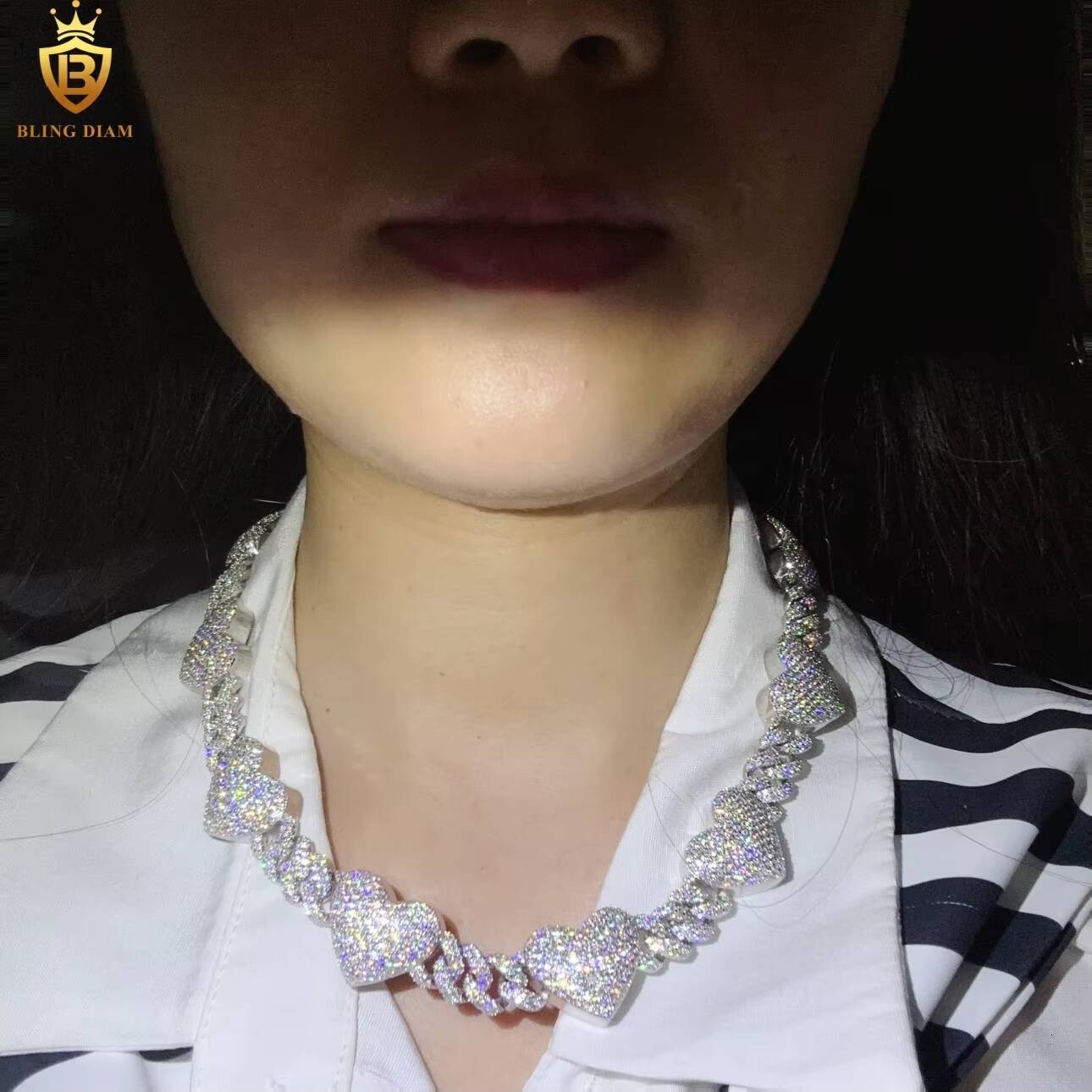 High Quality Fine Jewelry D Color VVS Moissanite Diamond High Quality Iced Out Buss Down Necklace Miami Cuban Link Chain