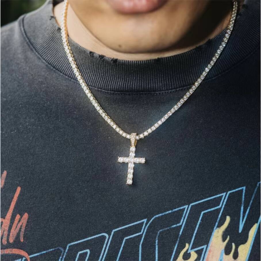 2026Ready to Ship S925 Silver Pendant with 2mm to 5mm Moissanite White Cross Pendant