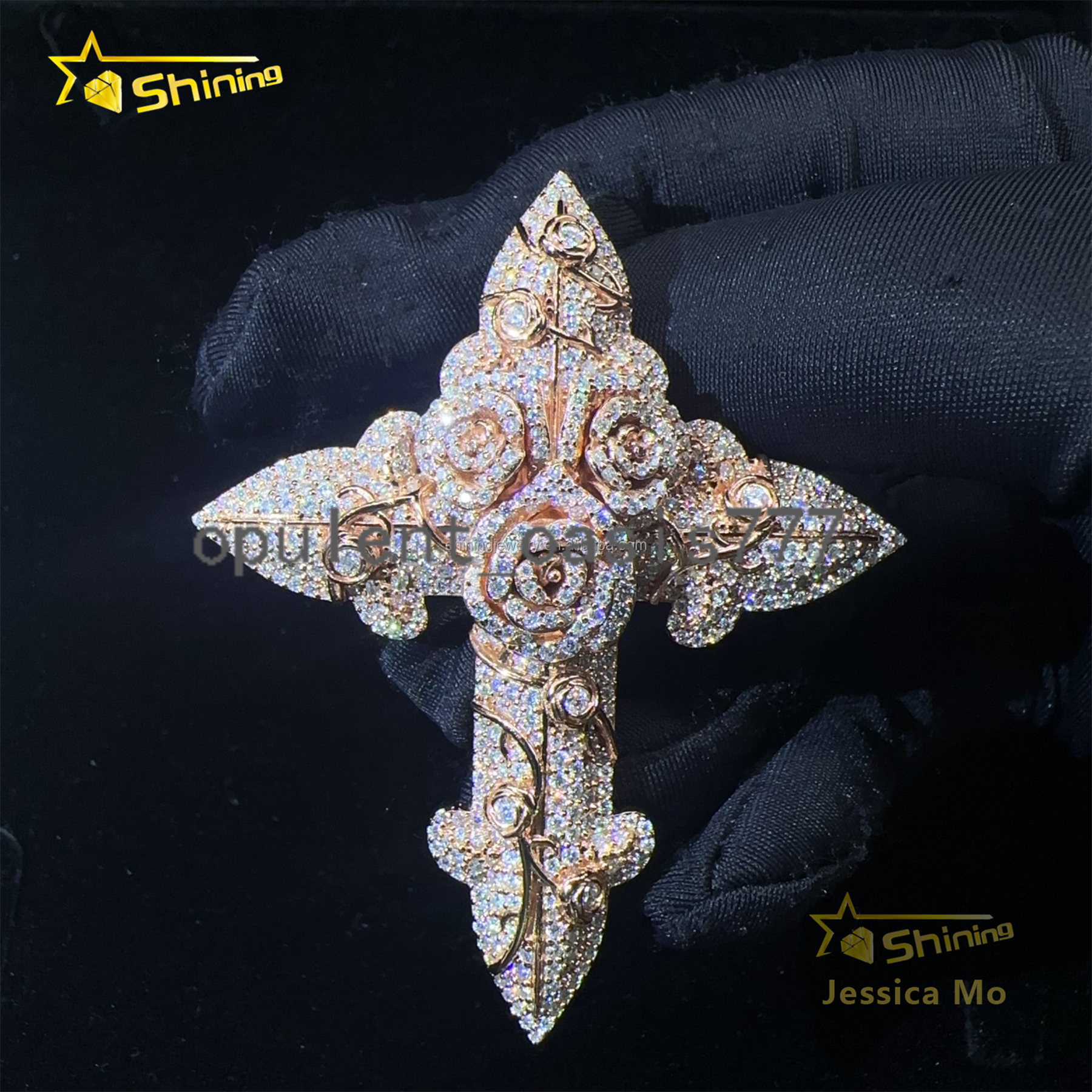 Bulk Stock Hip Hop Stylish Rapper Jewelry D VVS1 Moissanite Diamond S925 Silver Rose Gold Iced Out Man Rose Flower Cross Pendant