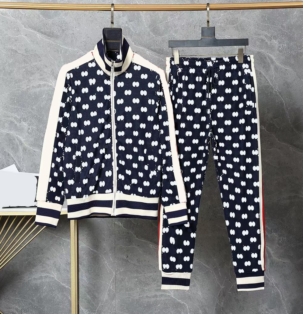 2026 Designer Tracksuits men's and women's Sweatshirt Joggers Suit palms tracksuit Sportswear Jogging Sportsuit Casual 2 pcs Set Sportspants hoodie Jacket