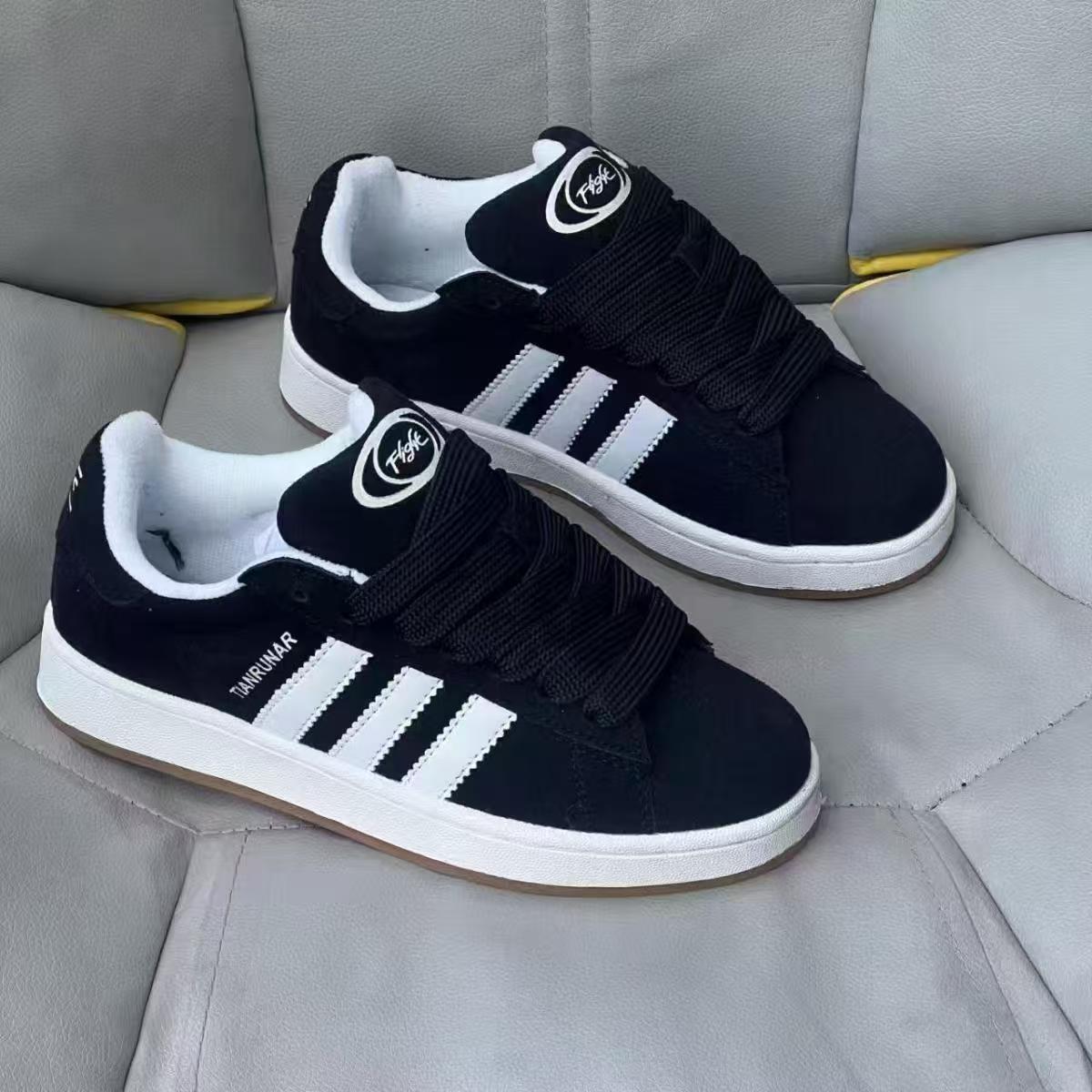 2026 Versatile new thick soled height increasing breathable board shoes for spring and autumn same for all seasons