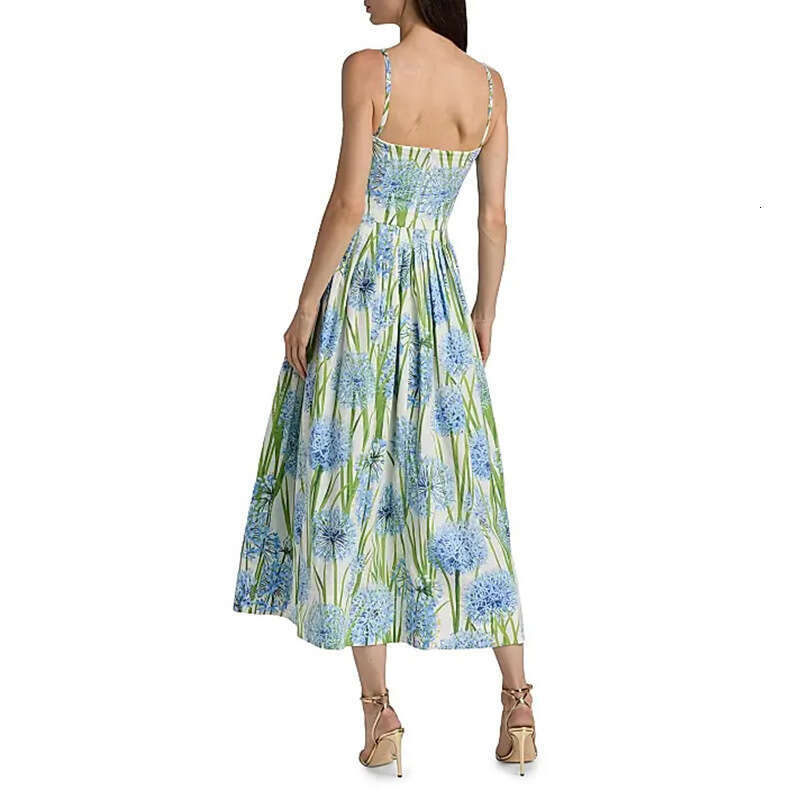 French countryside style 2026 FC new designer slim k30 shoulder strap square collar waist tightening slim fit dress