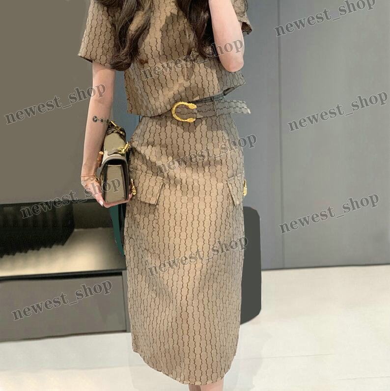 Spring womens two Piece Dress Designer womens tracksuits luxury short sleeve Double letter print t shirts and skirts women sportsuits patchwork skirt sets khaki