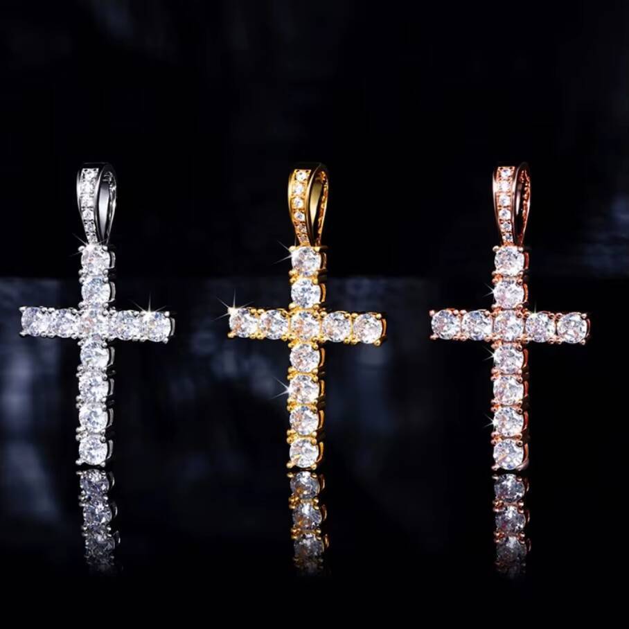 Hot Fashion Cross Pendant 2mm-5mm Width 925 Solid Silver D/VVS Clarity Moissanite Hip Hop Cross Pendant for Necklace