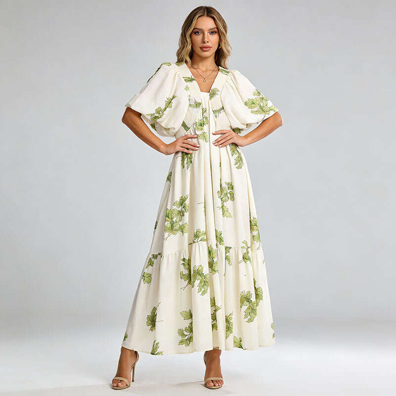 k30 2026 French style small FC fragrance style new designer deep V-neck bubble sleeves high waist A-line large hem printed long skirt