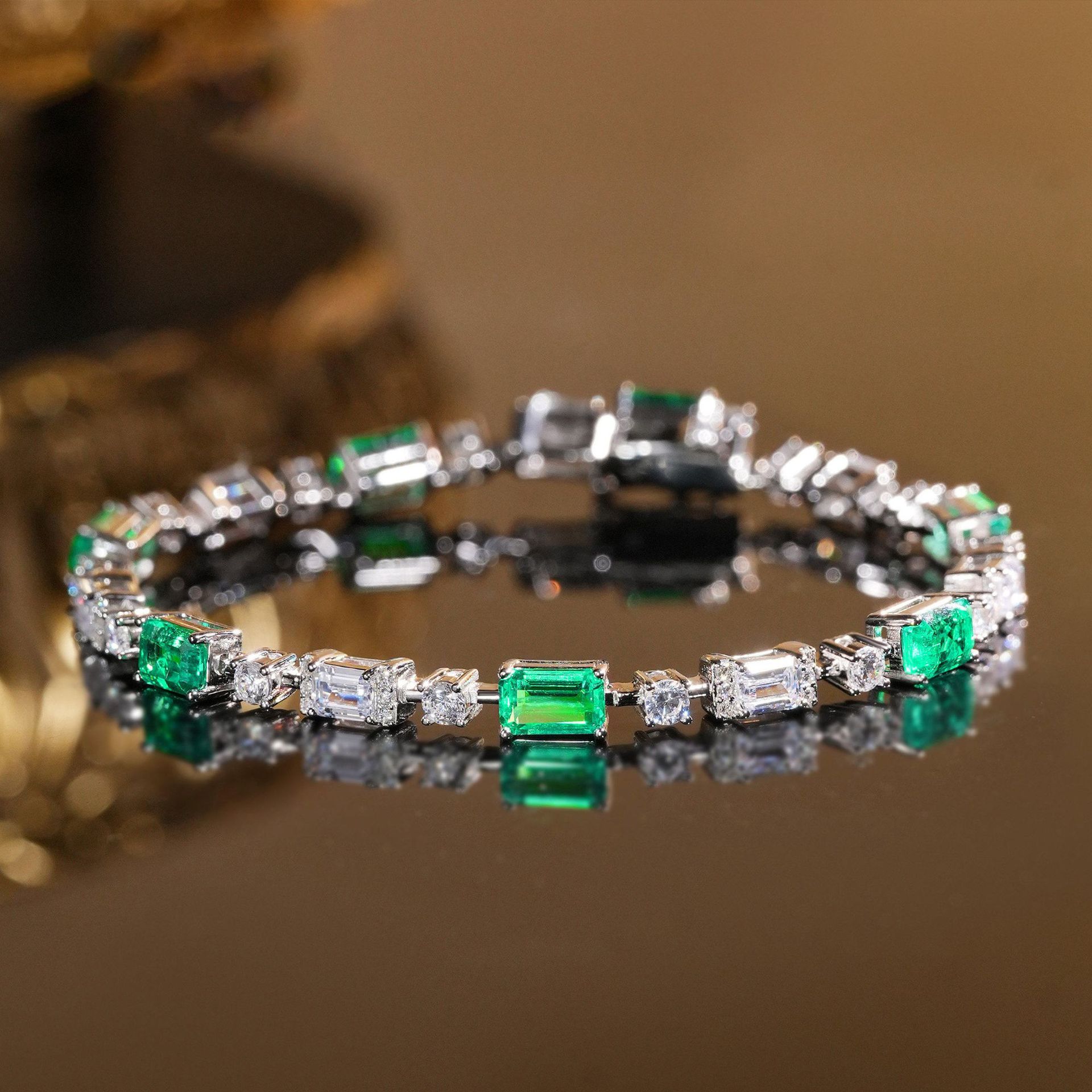 Delicate Wedding Bracelets luxury Jewelry 18K White Gold Fill Princess Cut Emerald CZ Diamond Handmade Crystal Party Women Bridal Bangle For Her Gift