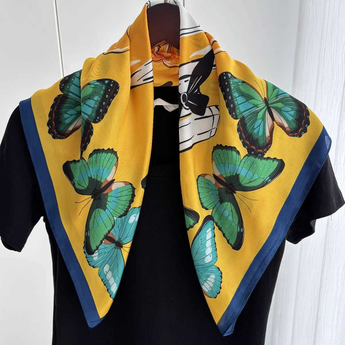 7070cm Wen Summer Luxury Fashion Print Scarf Soft Satin Hairband Neckerchief Tie Fem band Foard 2025 Casual X260328
