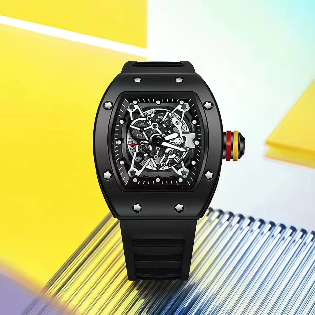 Watches Men Designer Diamond Horloge Casual Shock Moissanite Luxury Quartz Reloj De Lujo Diving Reloj Hombre Homme Montre De Luxe