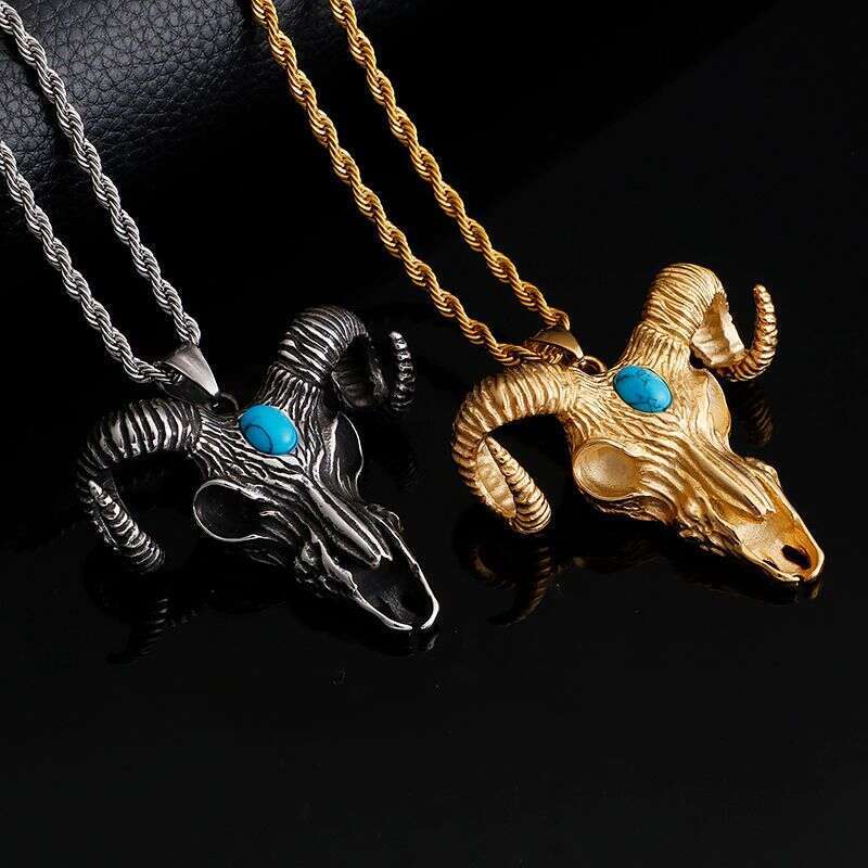 Punk For Men, Trendy Fashion Brand, Popular In Europe And America, Unique Retro Style, Cow Head Men's Titanium Steel Pendant Necklace