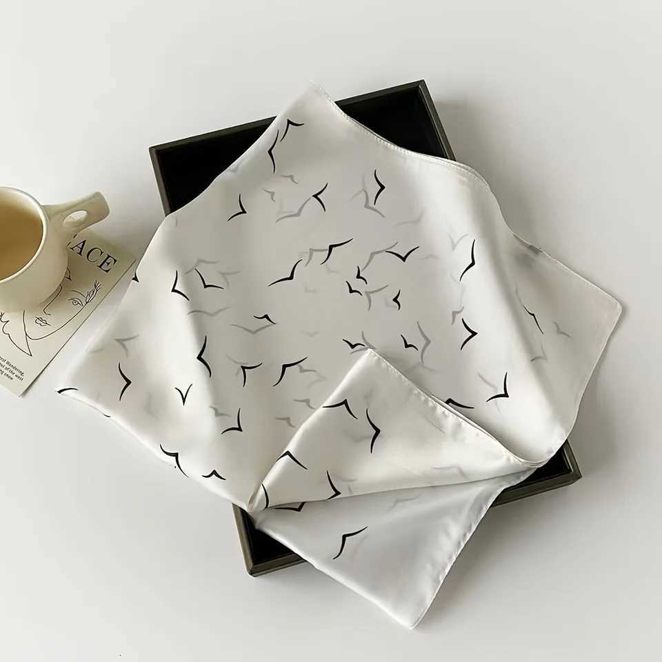 Elegant Seagl Print Satin ScarfSoft Imitation Silk for WenVersatile for NeckHairBag DecorFashion AccessoryLadies Scarf X260328