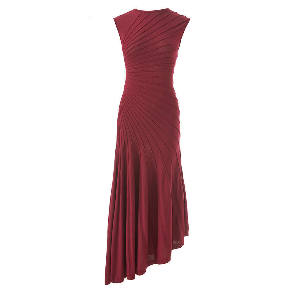 2026 designer women's A10 high-quality and exquisite slim fit sleeveless vest style knitted dress