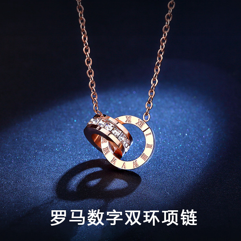Designer luxury Roman Double Ring Necklace for Women Summer Light Luxury Niche Clavicle Chain Design Sense Number Pendant Choker New Titanium Steel Ne