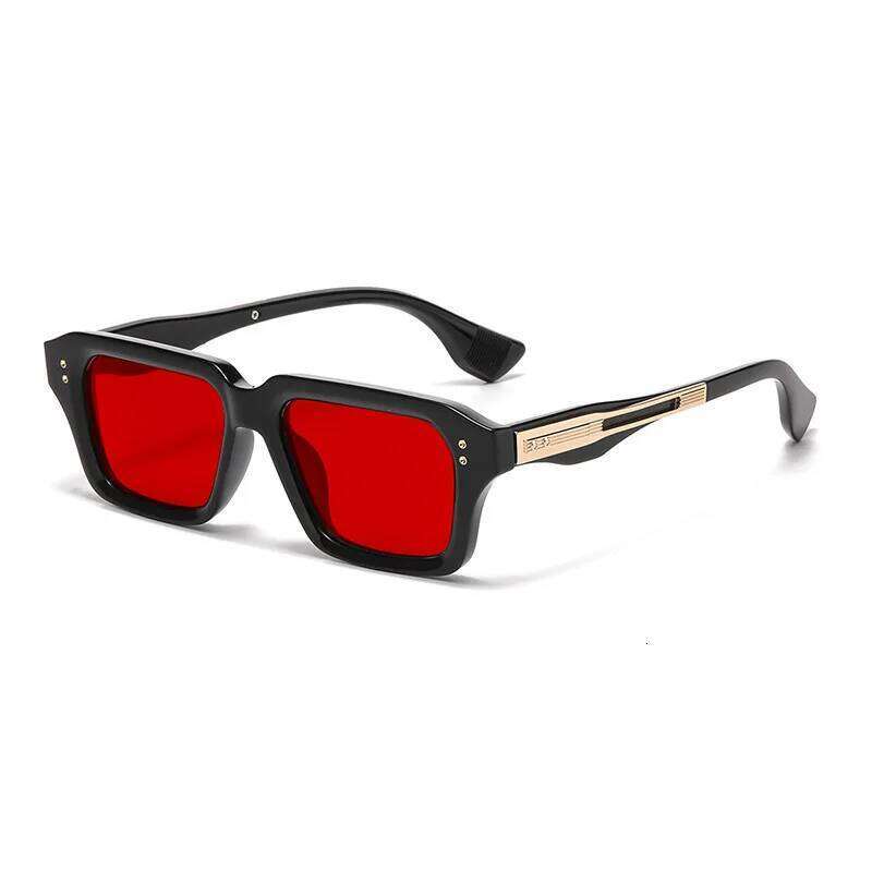 New Square Frame Metal Sunglasses for Men Stylish Retro Street Style Shades Travel Outdoor Sports UV Protection Goggles 26Y0330