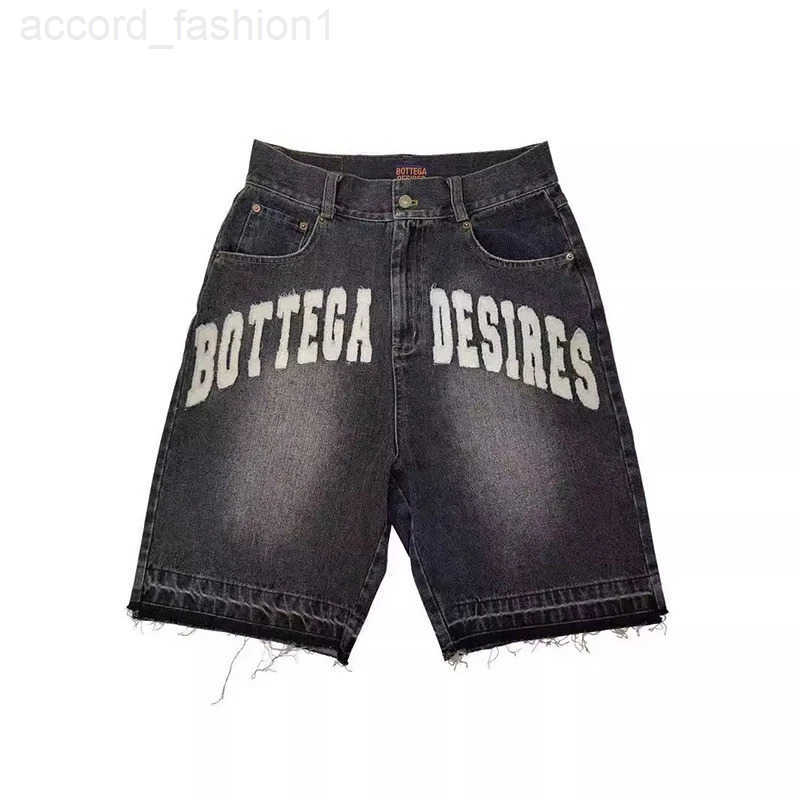 American Style Harajuku Retro Denim Shorts with Letter Embroidery Oversized Jeans Men Y2k Loose Casual Versatile Shorts Woman H260330