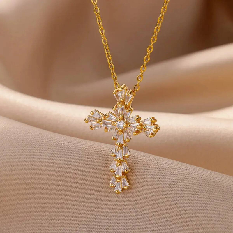 Luxury Zirconia Cross Pendant Necklace Zircon Crystal Jewerly for Women Stainless Steel Chain Charm New Trend Aesthetic collares