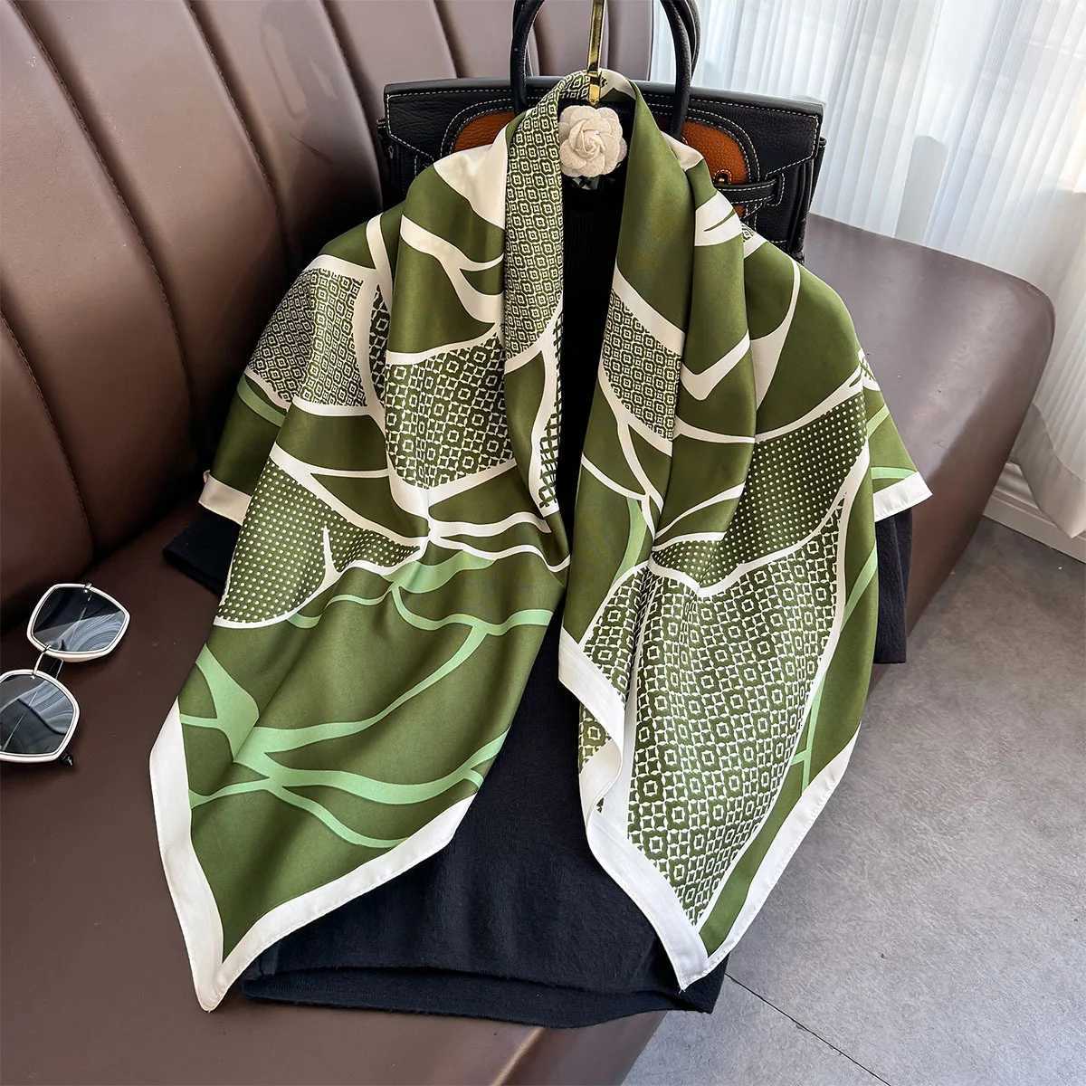 New 90cm Printed Large Square Scarf Wen Spring and Autumn Scarves Twill Silk scarf Shawl Fem HIjab Luxury X260328