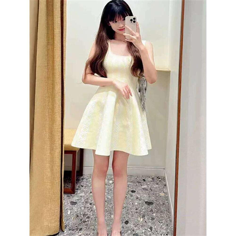Striped Jacquard Women Yellow Knitted Tank Dress Sleeveless A-Line Vest Robe Or Short Sleeve Female Cardigan Single-Breasted Top Mdng260330