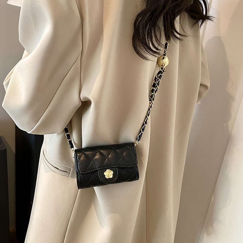 Free Shipping High Value Denim Quilted Mini Bag for Women Camellia Lock Chain Crossbody Purse